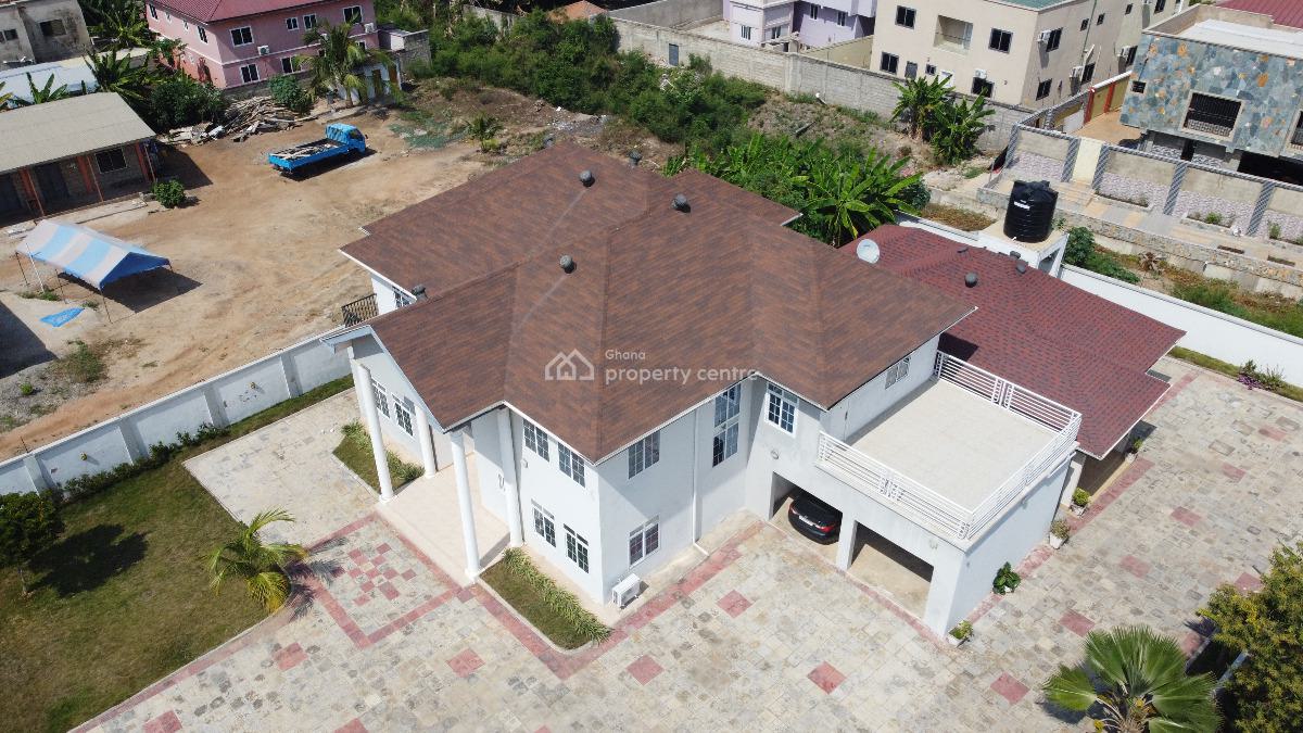 Luxury 4 Bedrooms with 2rooms Boys Quarters, Teshiebusroad, Accra Metropolitan, Accra, House for Sale