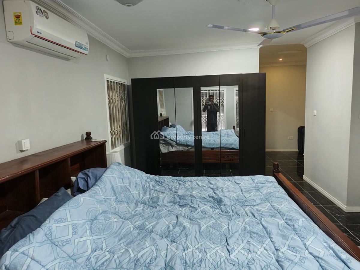 Luxury 4 Bedrooms with 2rooms Boys Quarters, Teshiebusroad, Accra Metropolitan, Accra, House for Sale