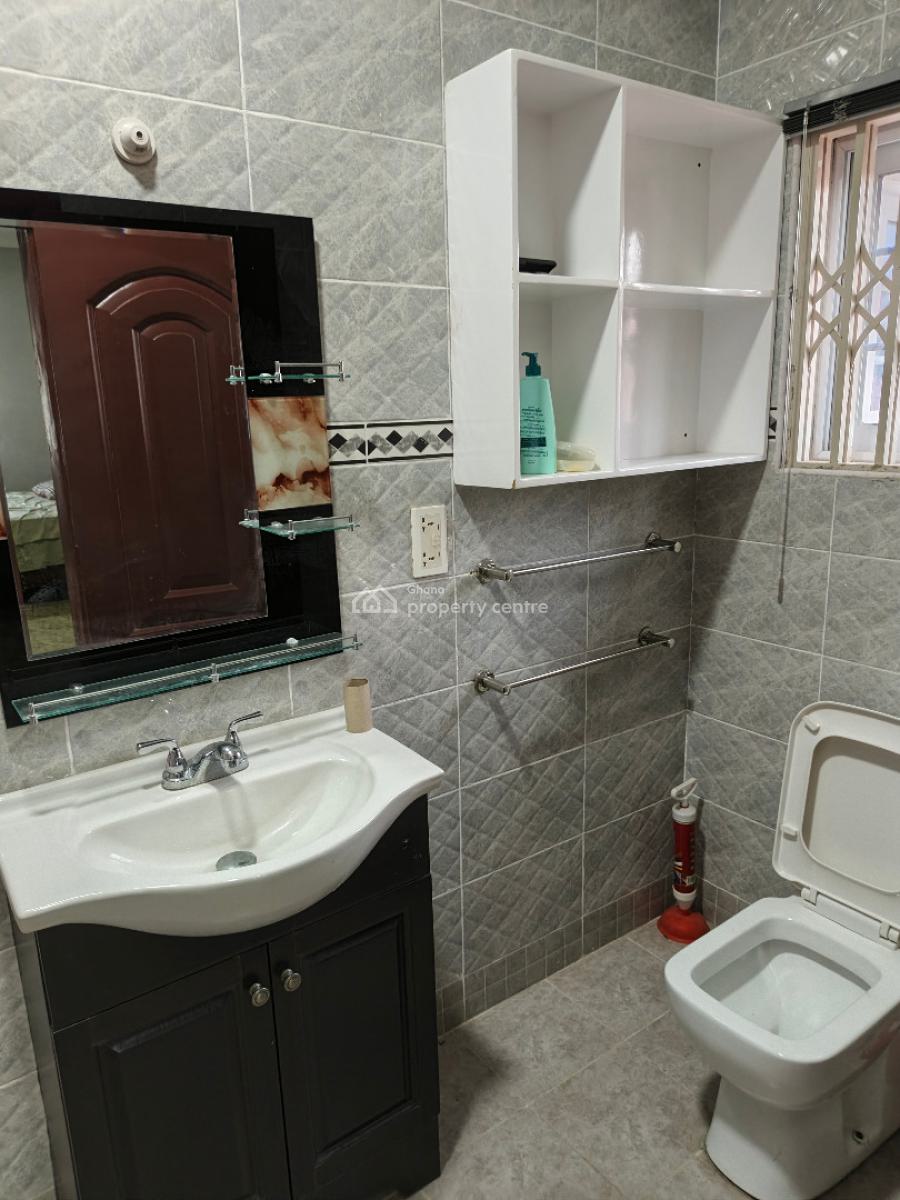 Luxury 4 Bedrooms with 2rooms Boys Quarters, Teshiebusroad, Accra Metropolitan, Accra, House for Sale