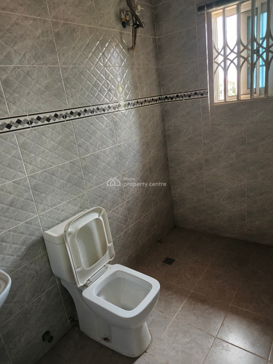 Luxury 4 Bedrooms with 2rooms Boys Quarters, Teshiebusroad, Accra Metropolitan, Accra, House for Sale