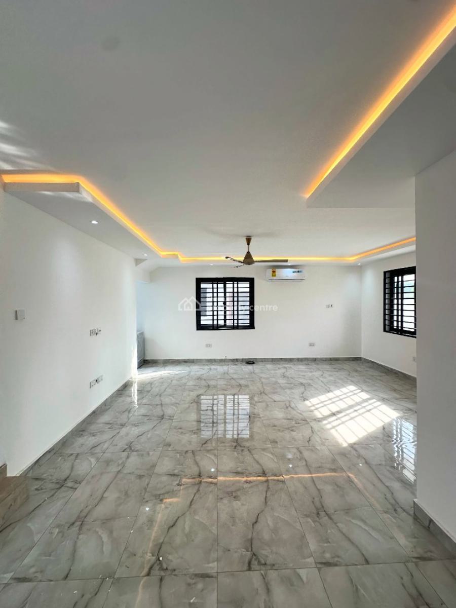 Executive 3 Bedroom, Ashaley Botwe, Adenta Municipal, Accra, Townhouse for Sale