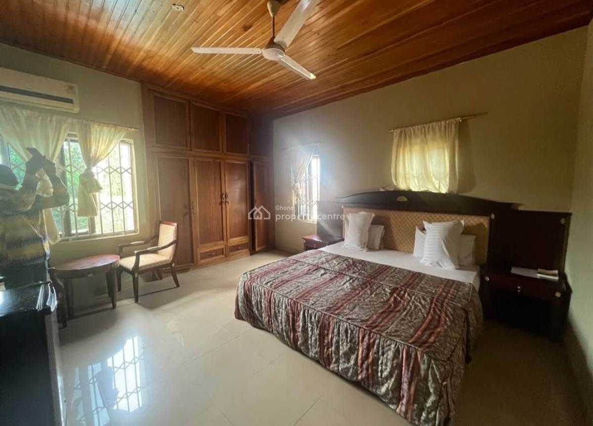 Hotel.    ( Operational), Santasi Apire, Kumasi Metropolitan, Ashanti, Hotel / Guest House for Sale