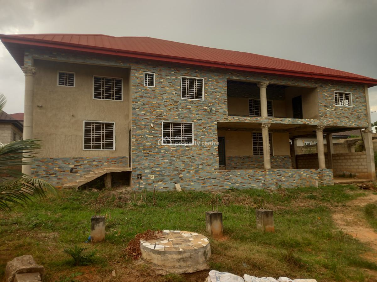 6 Bedrooms, Agyaako Buoho, Near Atimatim, Kronum Afrancho., Kumasi Metropolitan, Ashanti, House for Sale