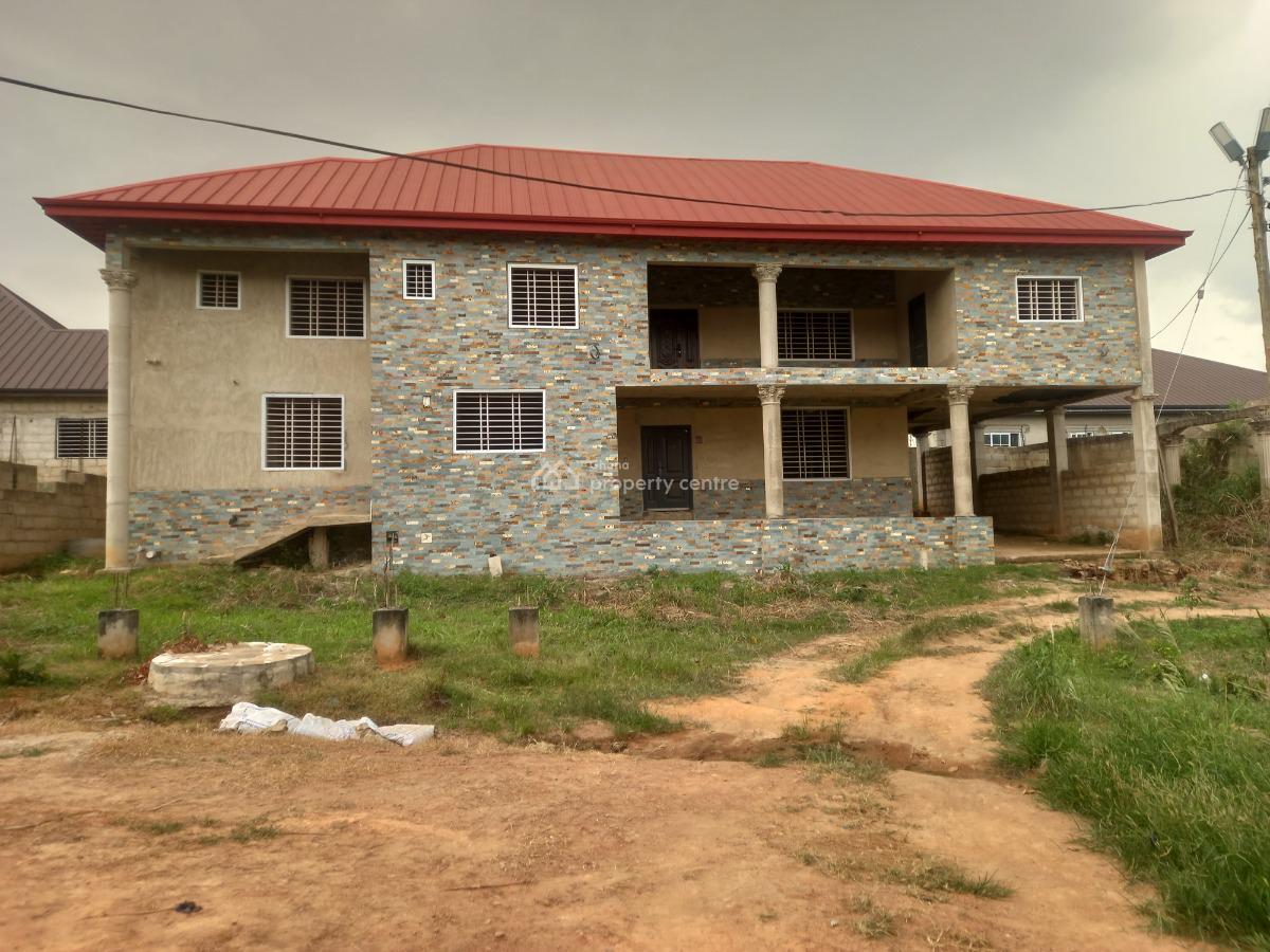 6 Bedrooms, Agyaako Buoho, Near Atimatim, Kronum Afrancho., Kumasi Metropolitan, Ashanti, House for Sale