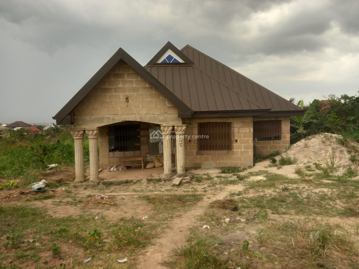 4 Bedrooms, Agyaako Buoho, Near Kronum Afrancho, Atimatim., Kumasi Metropolitan, Ashanti, House for Sale