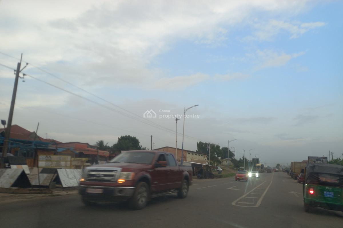 Filling Station Land ( 6 Plots, 1 &half Acres Land), Buokrom Estate Junction/ Dote Junction., Kumasi Metropolitan, Ashanti, Mixed-use Land for Sale
