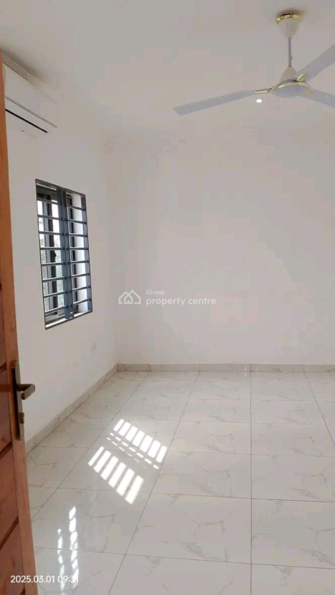 Executive Newly Built 3-bedroom Townhouse @ North Legon, North Legon, Accra, Townhouse for Rent