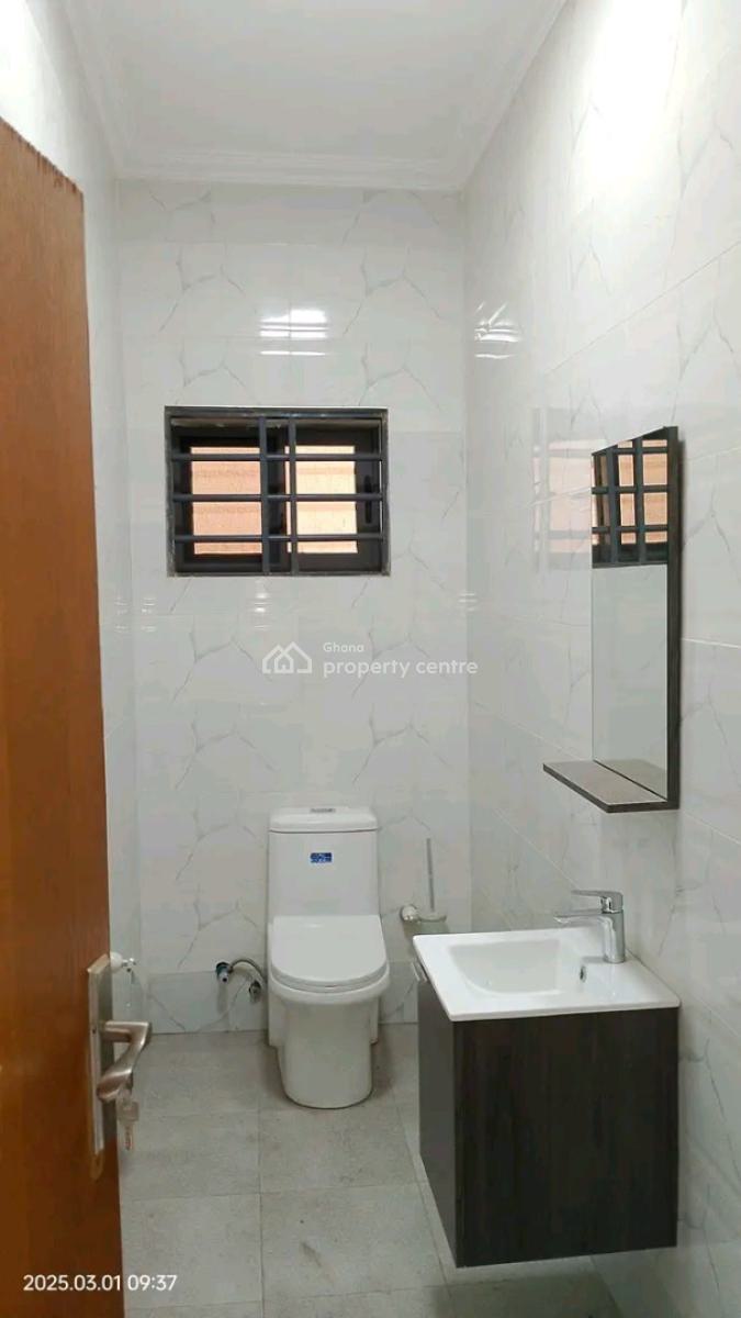 Executive Newly Built 3-bedroom Townhouse @ North Legon, North Legon, Accra, Townhouse for Rent