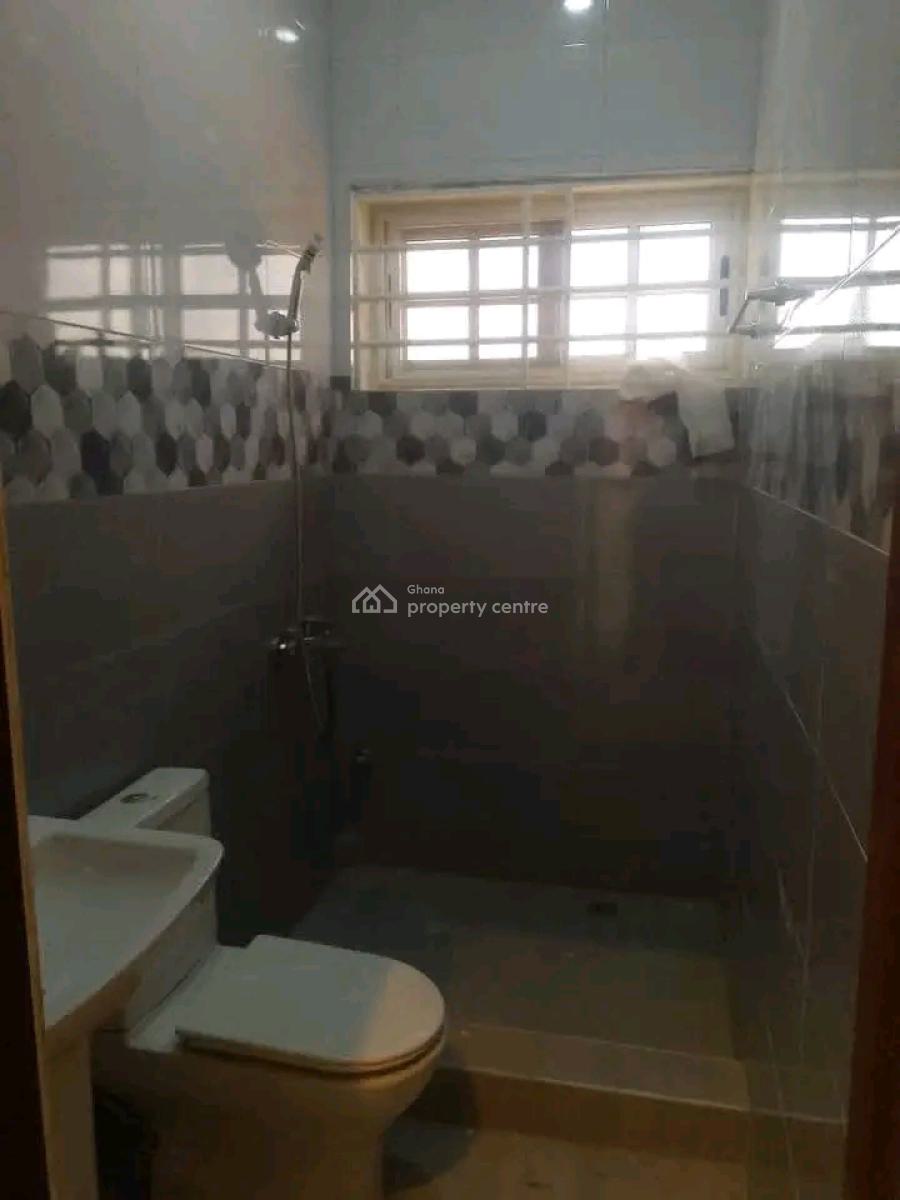 Executive 2-bedroom Apartment @ Adenta, Adenta Municipal, Accra, Apartment for Rent