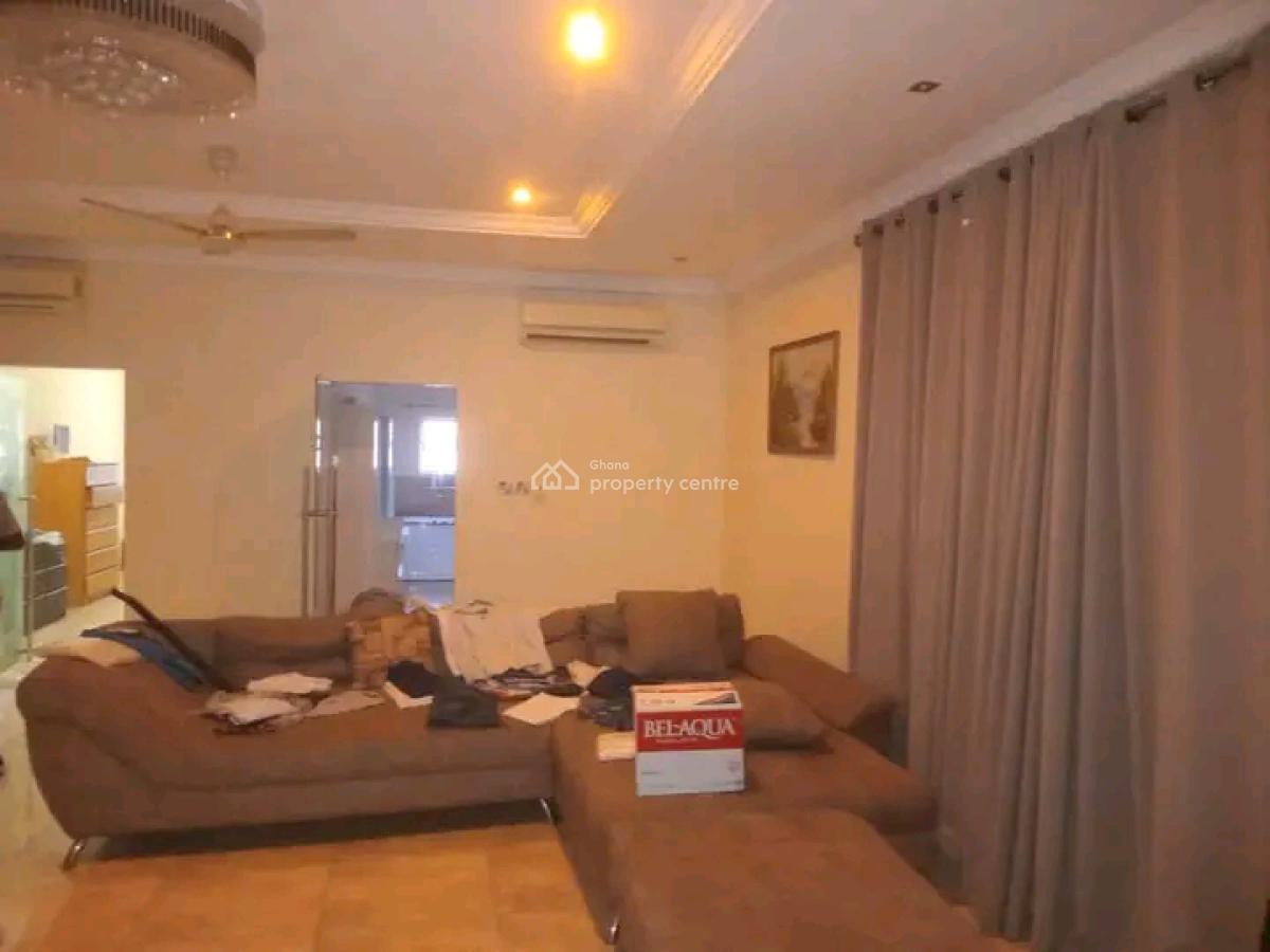 a Renovated 5-bedroom House @ East Airport, East Airport, Airport Residential Area, Accra, House for Sale