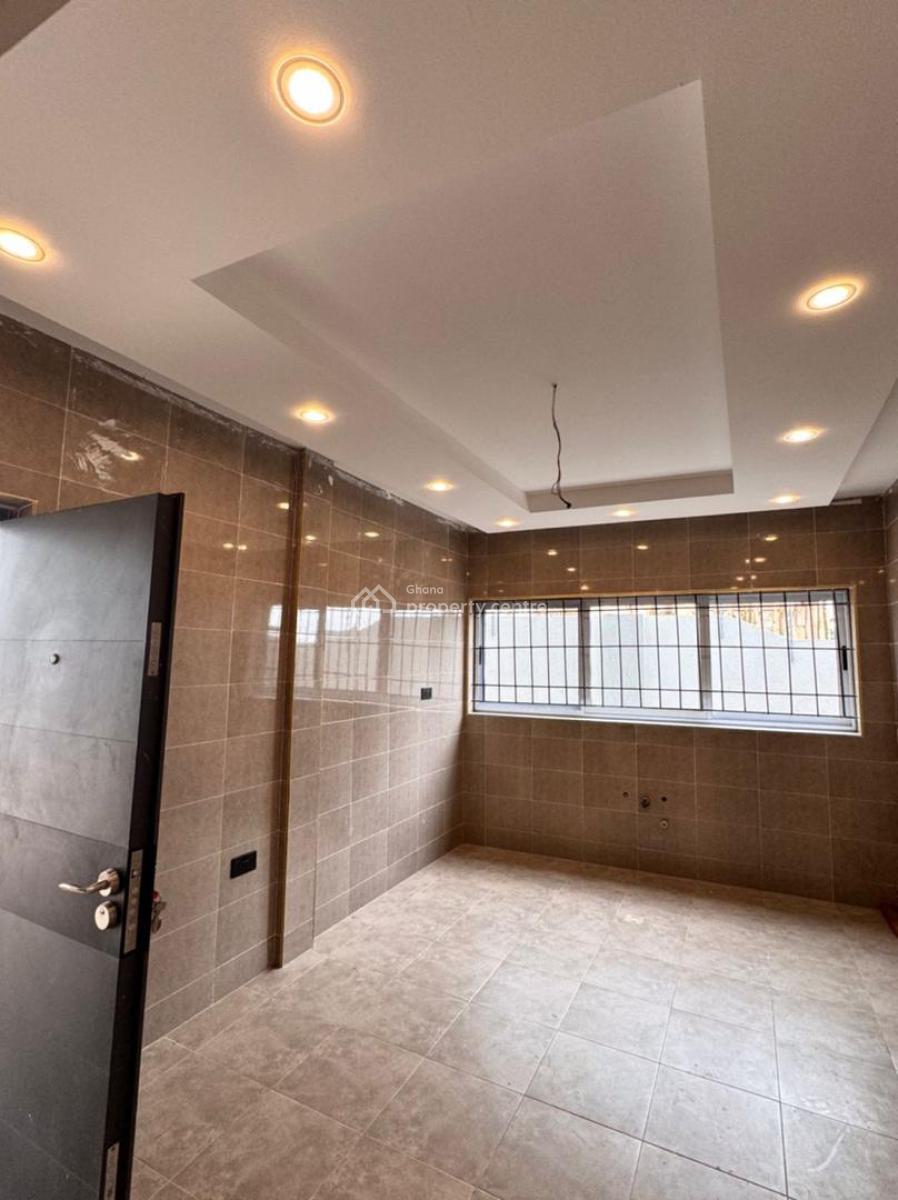 Newly Built 3 Bedroom House, Aburi, Akuapim South Municipal, Eastern Region, House for Sale