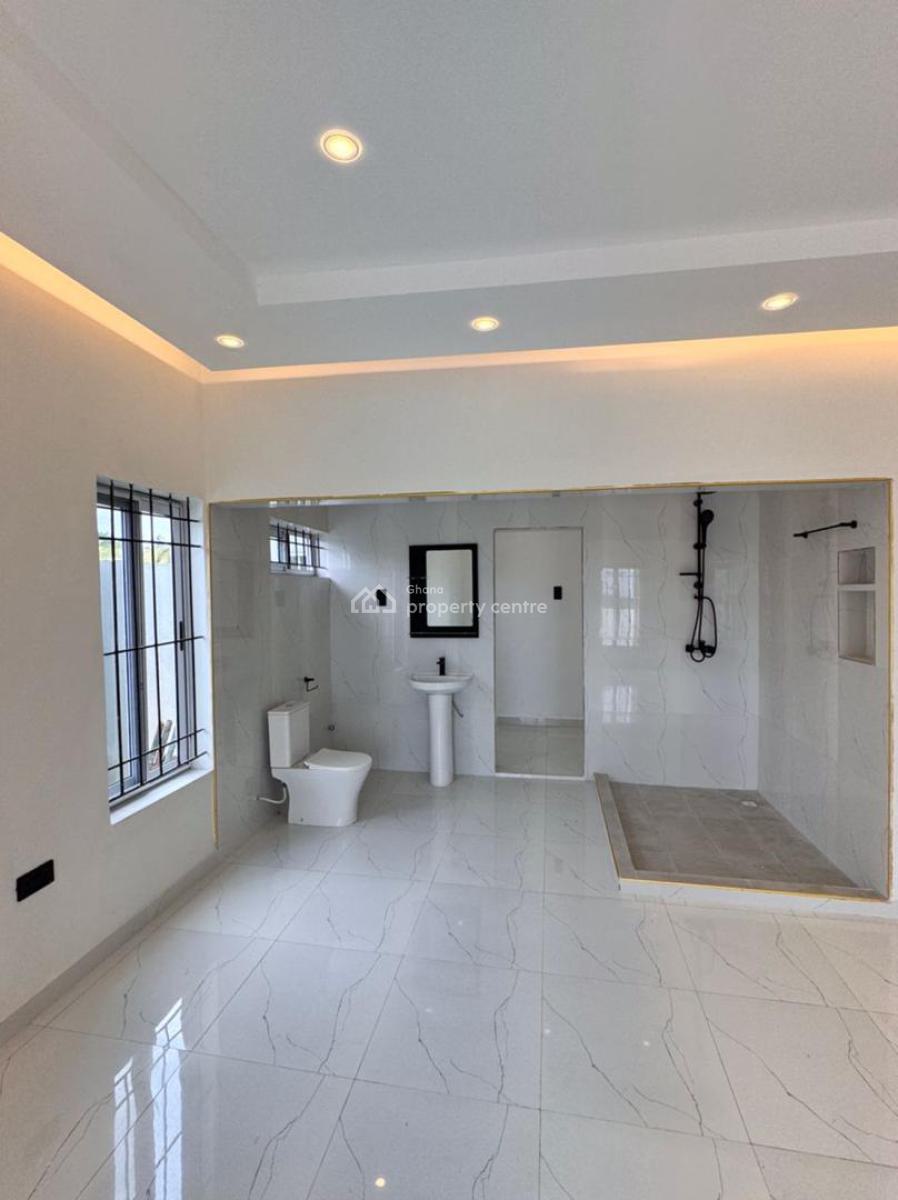 Newly Built 3 Bedroom House, Aburi, Akuapim South Municipal, Eastern Region, House for Sale