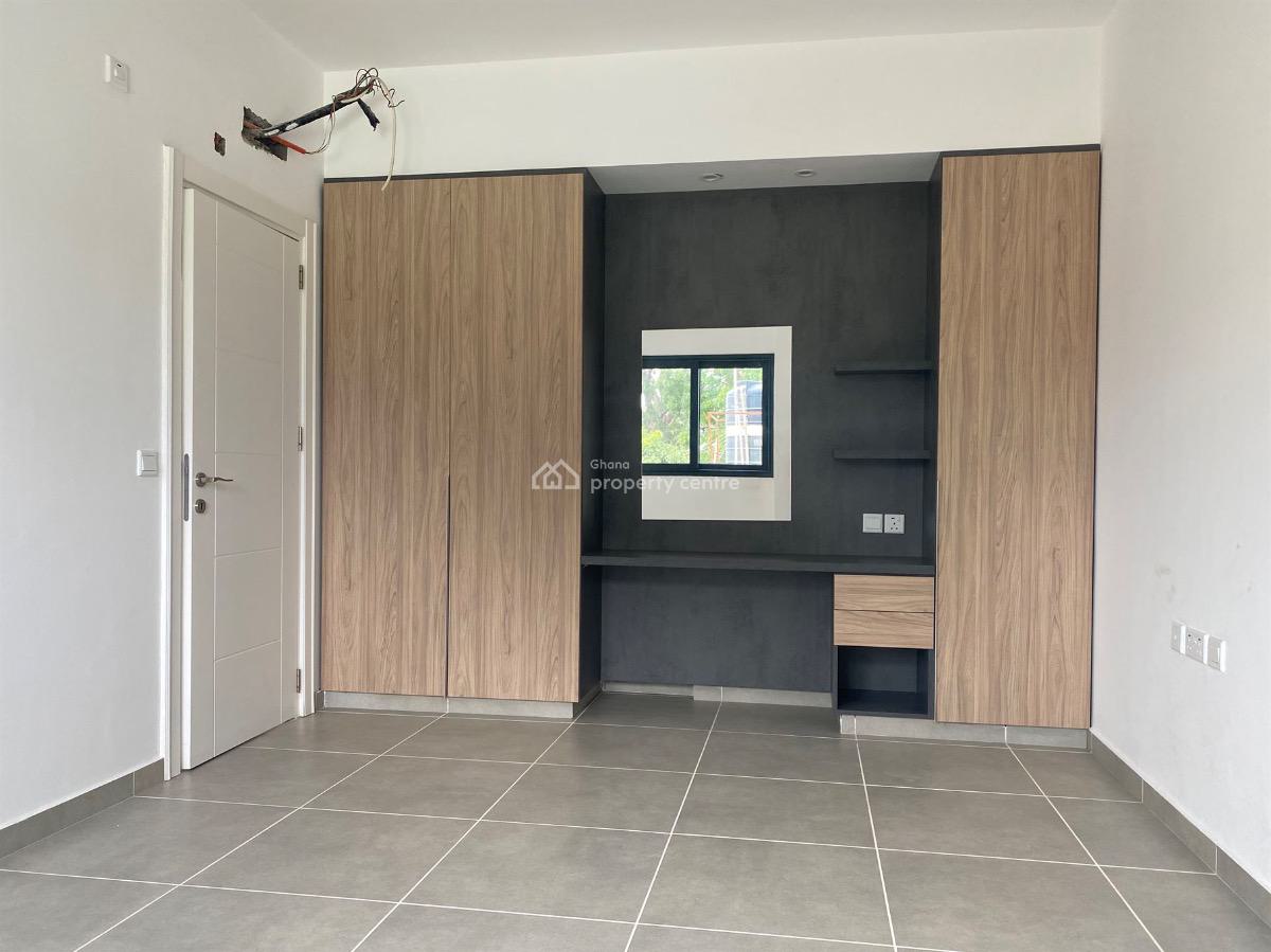 3 Bedroom Apartment with Swimming Pool and Gym, Cantonments, Accra, Apartment for Rent
