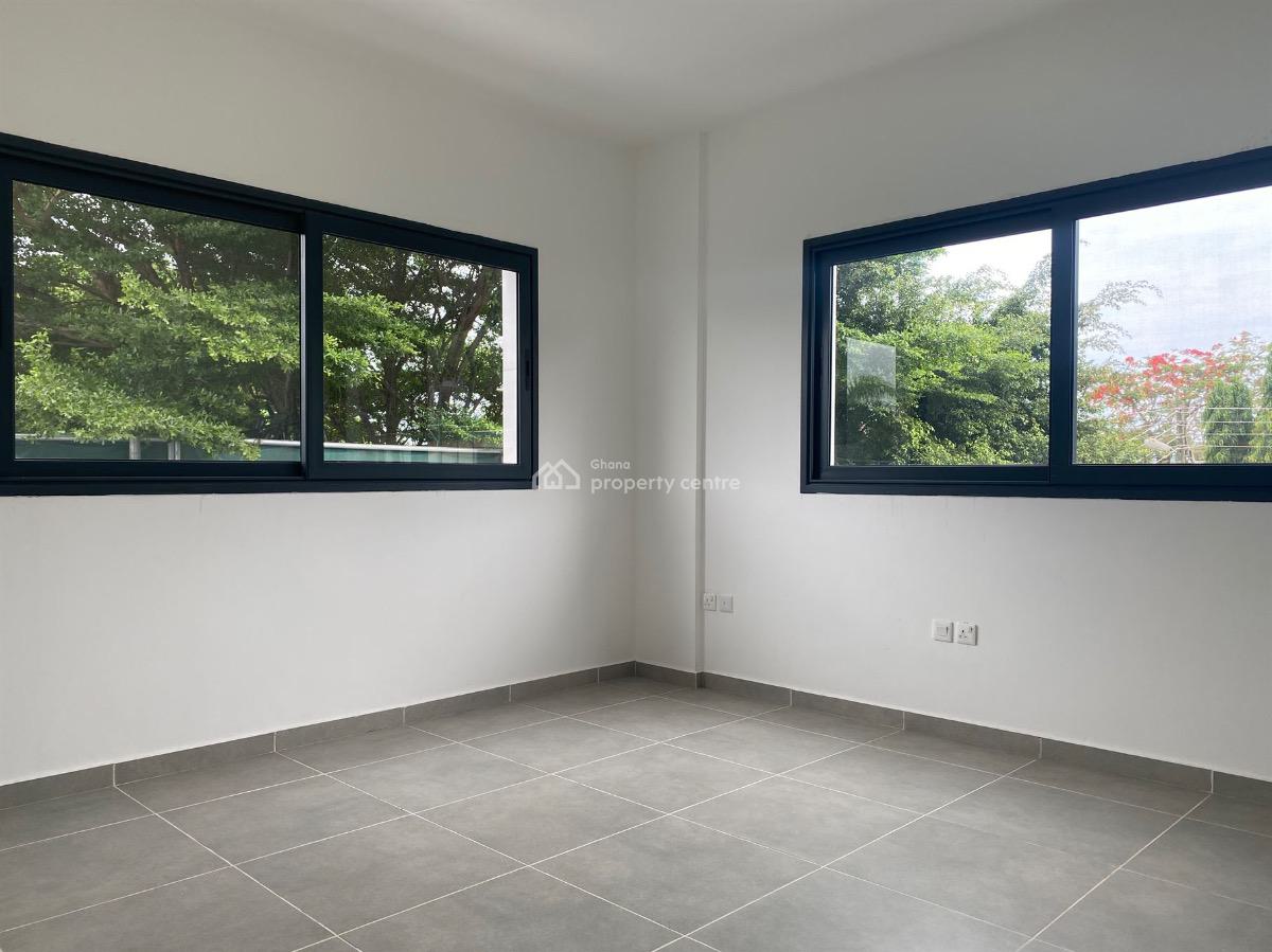 3 Bedroom Apartment with Swimming Pool and Gym, Cantonments, Accra, Apartment for Rent