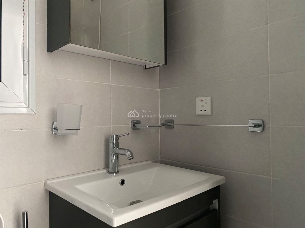 3 Bedroom Apartment with Swimming Pool and Gym, Cantonments, Accra, Apartment for Rent