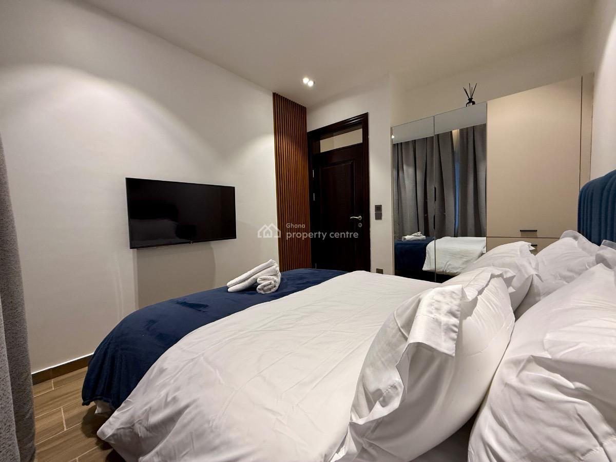 Spacious, Third Circular Road, Cantonments, Accra, Apartment Short Let