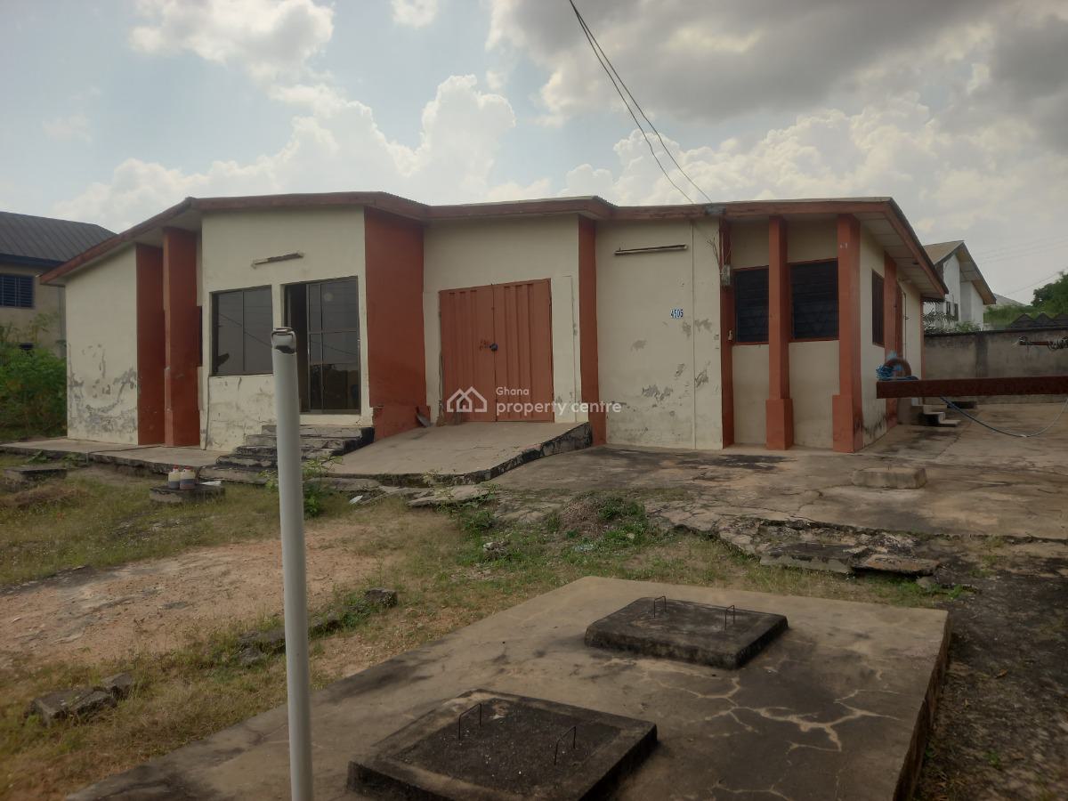 4 Bedrooms, Antoa, Near The Government Primary School., Kumasi Metropolitan, Ashanti, House for Sale