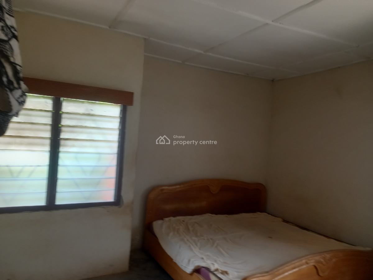 4 Bedrooms, Antoa, Near The Government Primary School., Kumasi Metropolitan, Ashanti, House for Sale