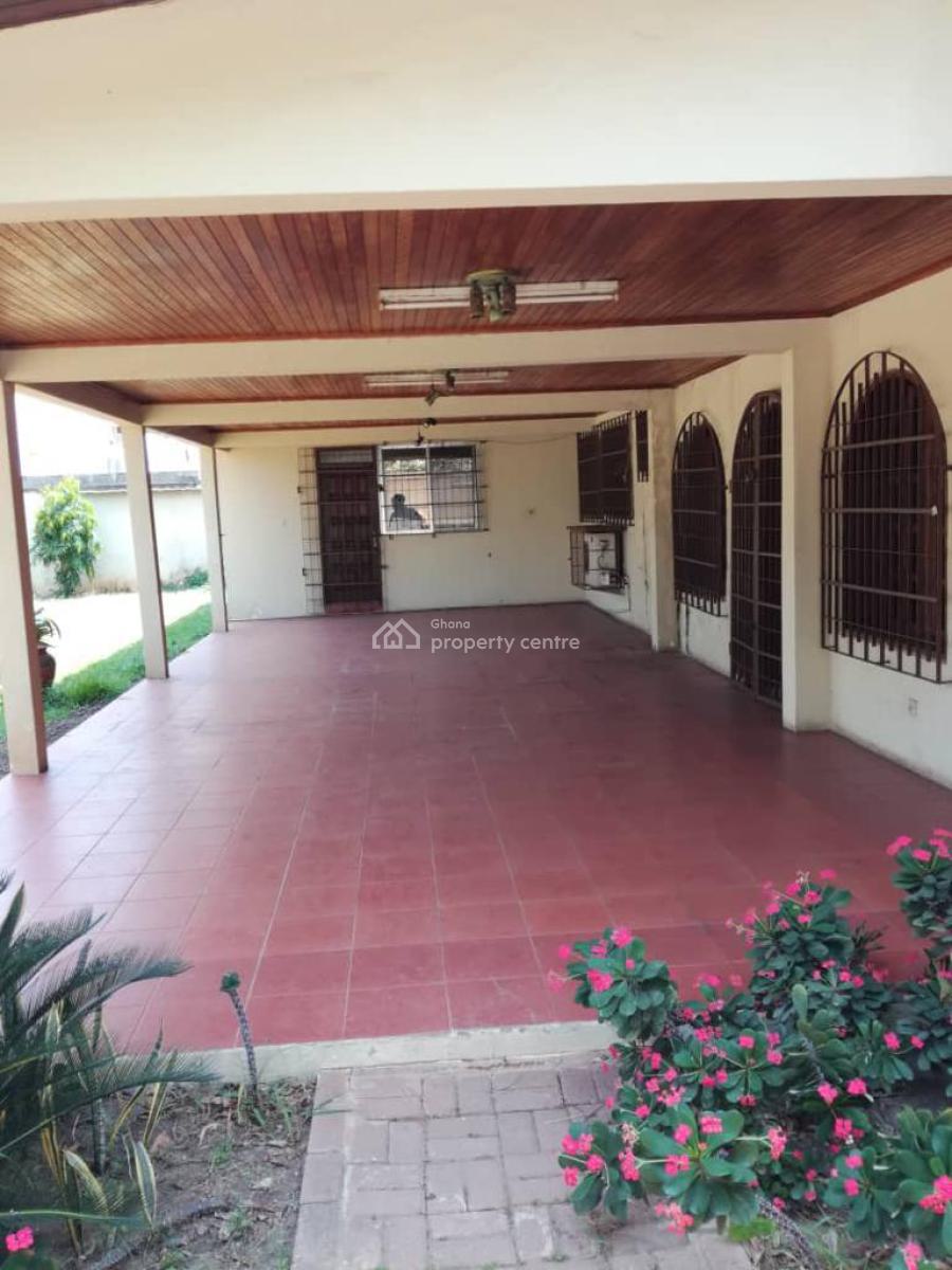 Executive 6-bedroom, Airport Residential Area, Accra, House for Rent