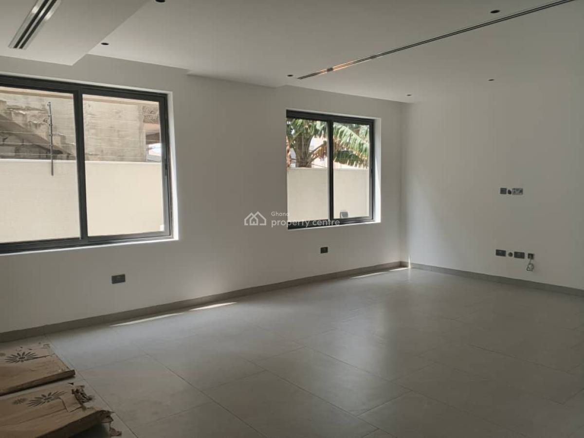 Executive 4 Bedroom, Ashaley Botwe, Adenta Municipal, Accra, House for Sale