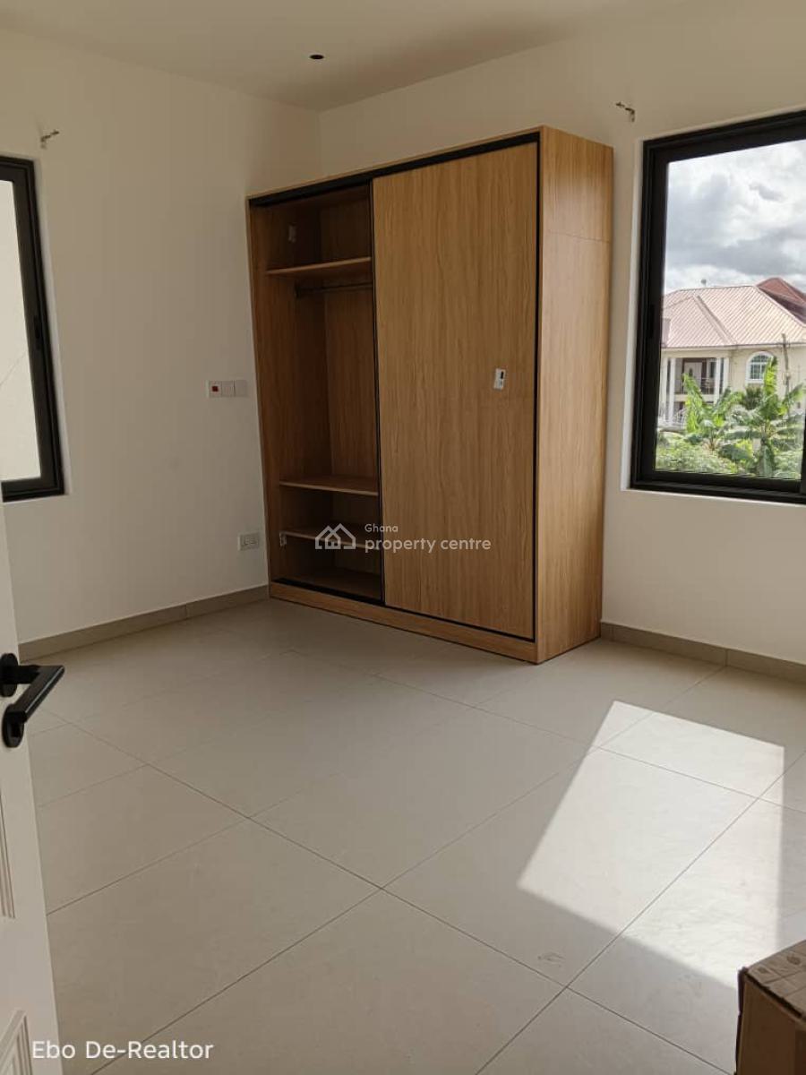 Executive 4 Bedroom, Ashaley Botwe, Adenta Municipal, Accra, House for Sale