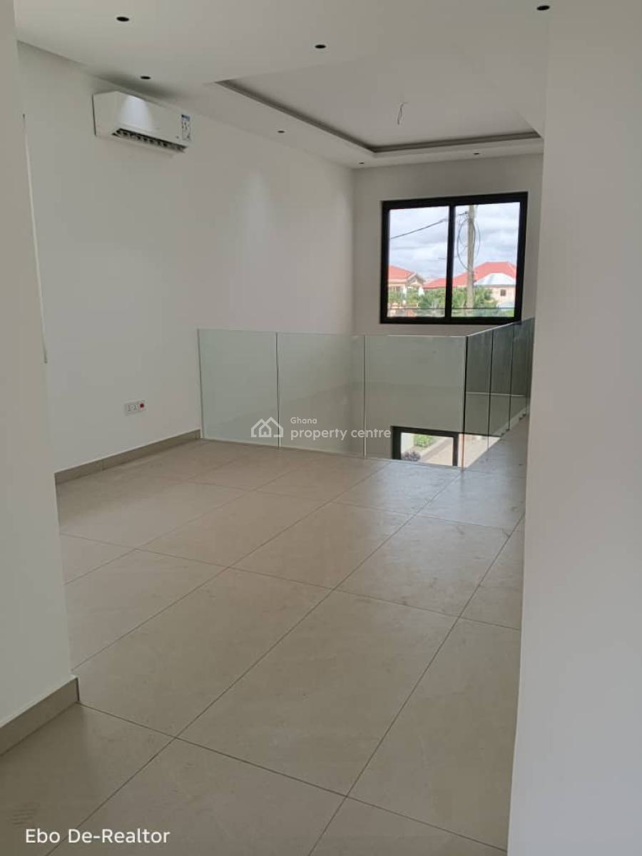 Executive 4 Bedroom, Ashaley Botwe, Adenta Municipal, Accra, House for Sale