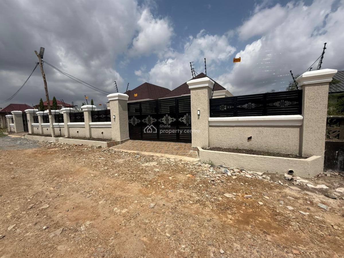 3 Bedrooms, Sonitra, Ablekuma South, Accra Metropolitan, Accra, Detached Bungalow for Sale