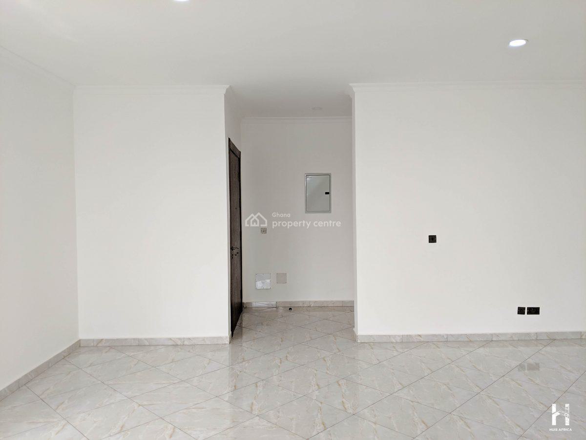 2 Bedroom Apartment with Swimming Pool and Gym, North Ridge, Accra, Apartment for Sale