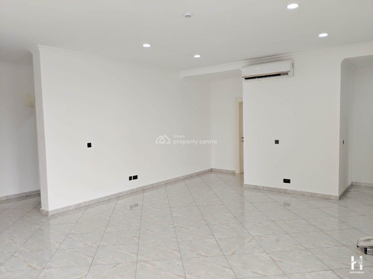 2 Bedroom Apartment with Swimming Pool and Gym, North Ridge, Accra, Apartment for Sale