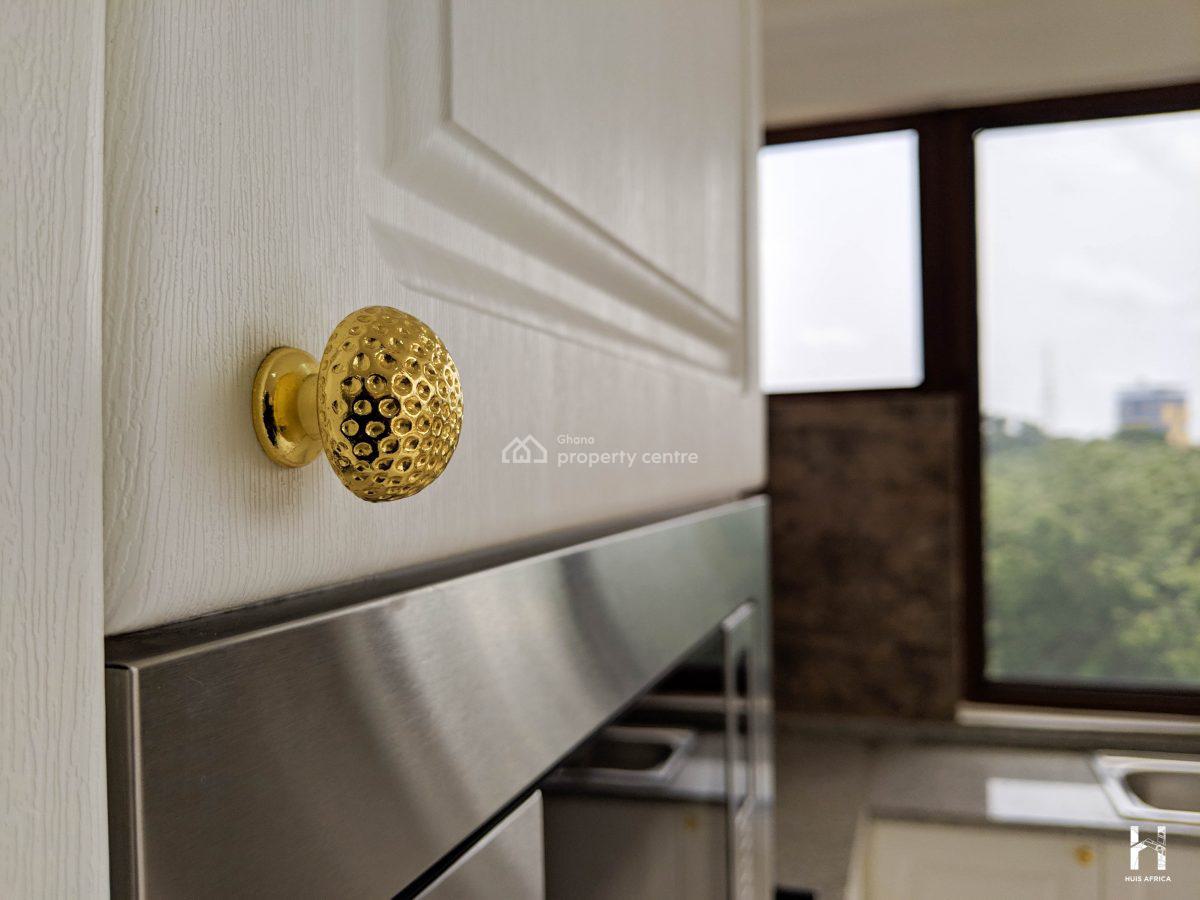 2 Bedroom Apartment with Swimming Pool and Gym, North Ridge, Accra, Apartment for Sale