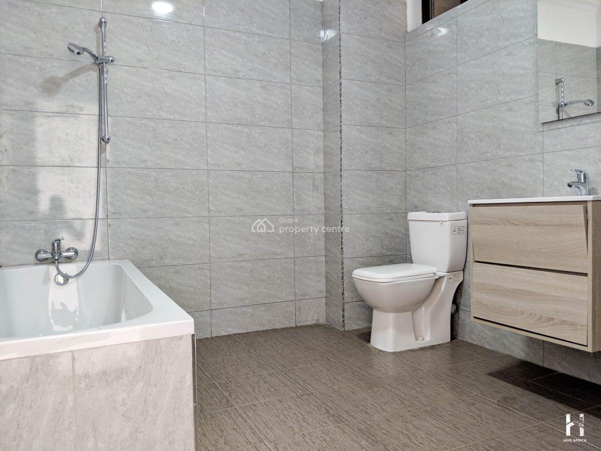 2 Bedroom Apartment with Swimming Pool and Gym, North Ridge, Accra, Apartment for Sale