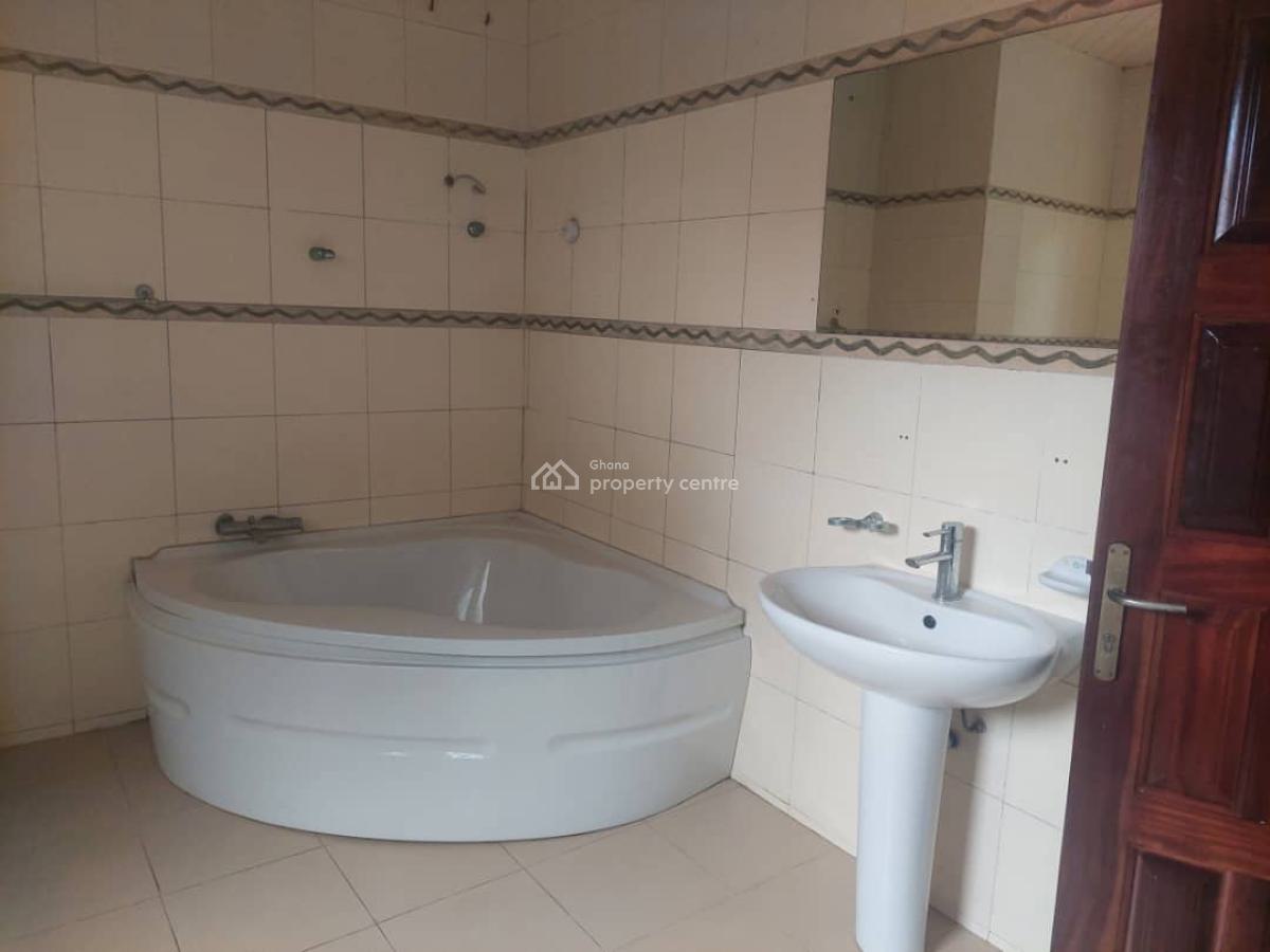 Executive 6 Bedroom, Cantonments, Accra, Office Space for Rent