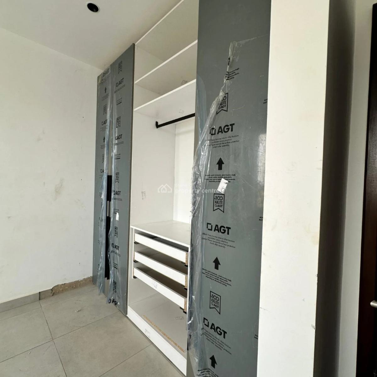 Executive 3 Bedrooms, Ashaley Botwe, Adenta Municipal, Accra, House for Sale