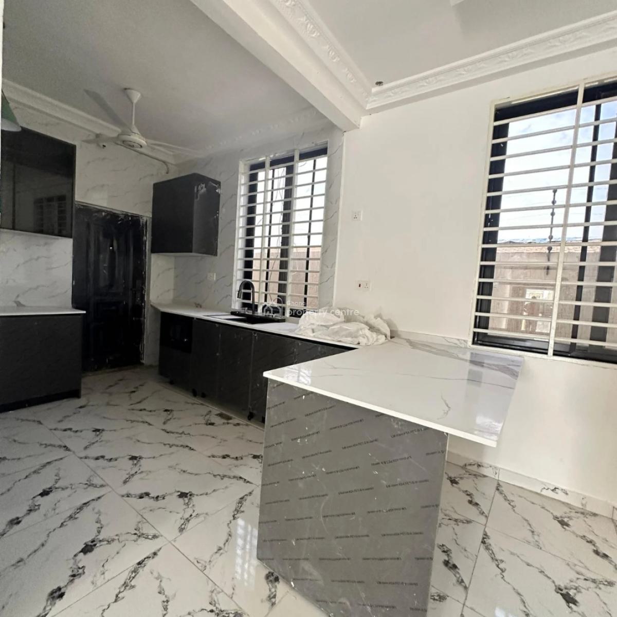 Executive 4 Bedrooms, Spintex, Accra, House for Sale