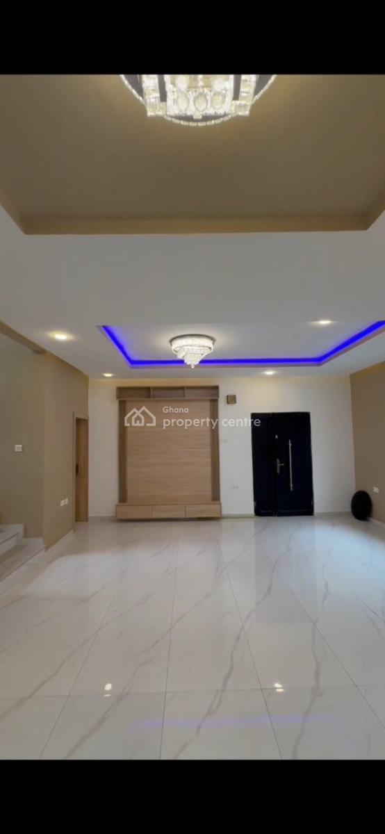 Newly Built 4 Bedroom Townhouses. Gated Community., Spintex Baatsona, Spintex, Accra, Townhouse for Sale