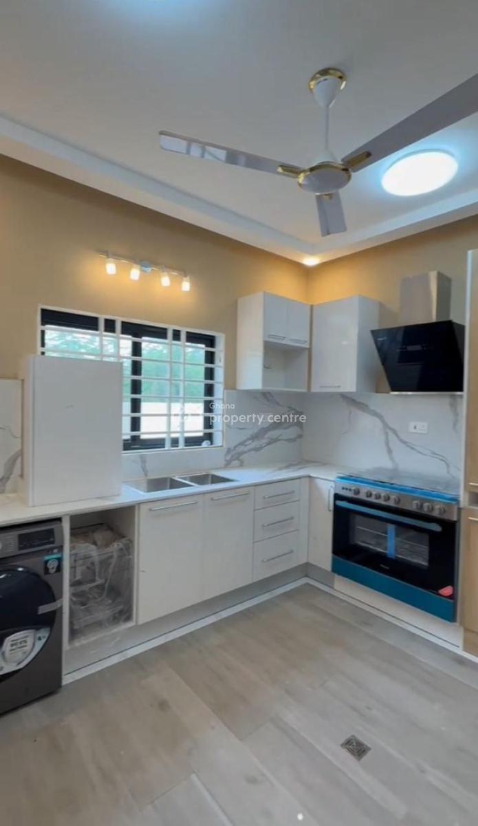 Newly Built 4 Bedroom Townhouses. Gated Community., Baatsona, Spintex, Accra, Townhouse for Sale