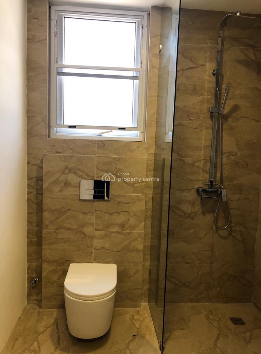 3 Bedroom Apartment with Swimming Pool and Gym, North Ridge, Accra, Apartment for Sale