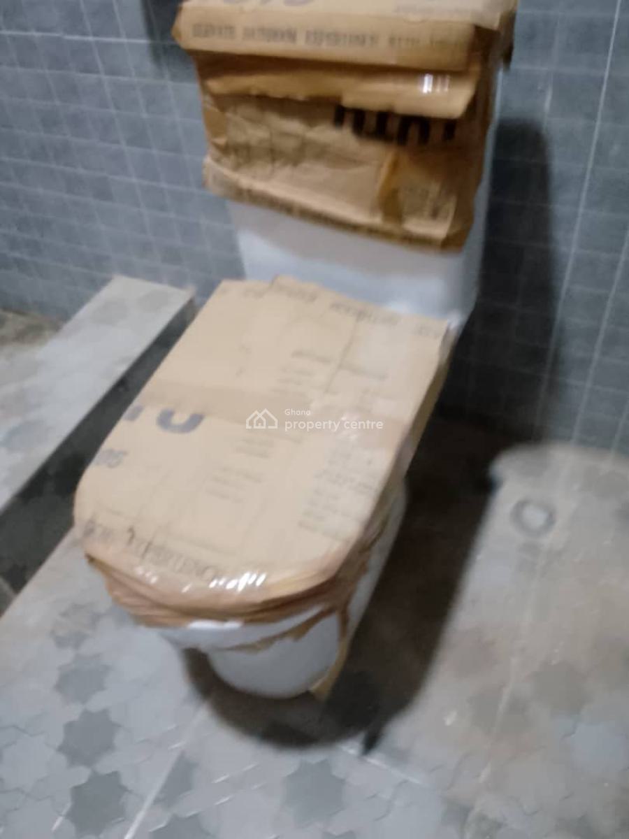 One Bedroom Self Contain Apartment, Tse Addo Round About, Tse Addo, Accra, Mini Flat for Rent