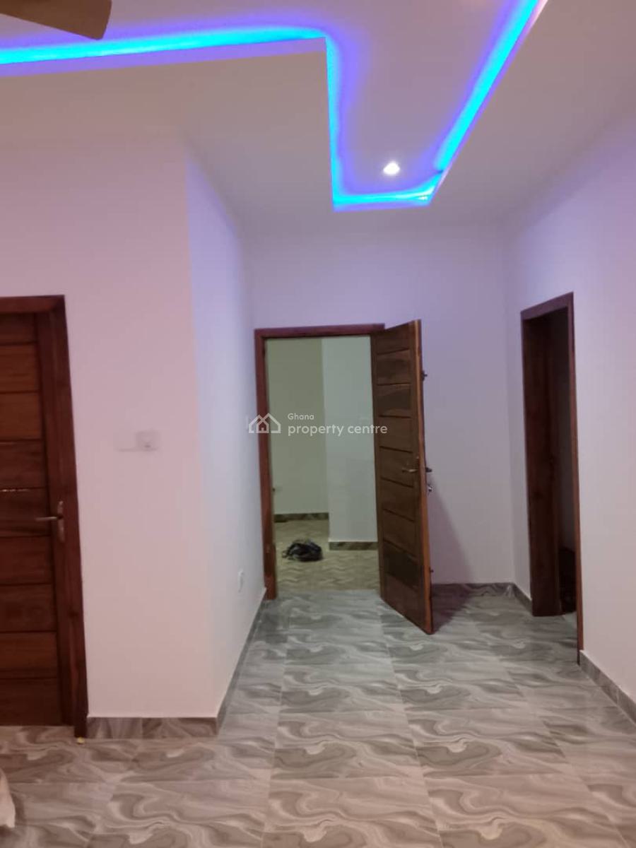 One Bedroom Self Contain Apartment, Tse Addo Round About, Tse Addo, Accra, Mini Flat for Rent