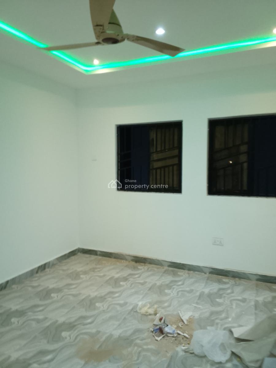 One Bedroom Self Contain Apartment, Tse Addo Round About, Tse Addo, Accra, Mini Flat for Rent