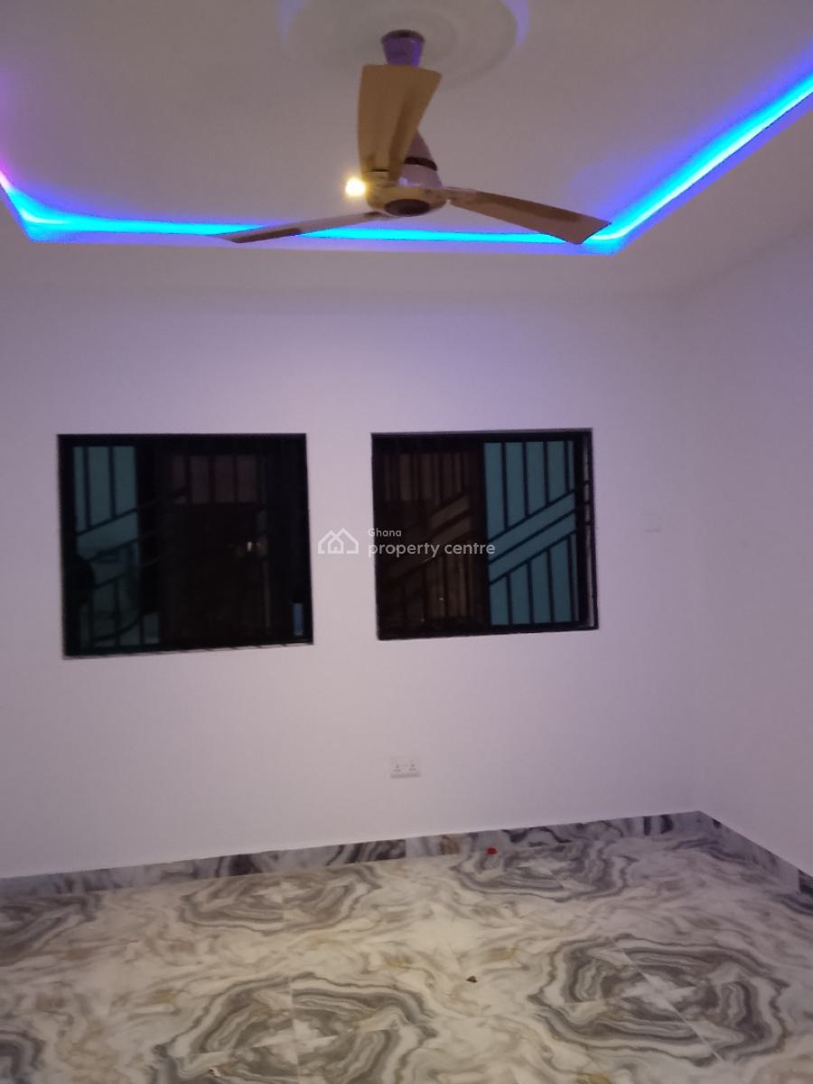 One Bedroom Self Contain Apartment, Tse Addo Round About, Tse Addo, Accra, Mini Flat for Rent