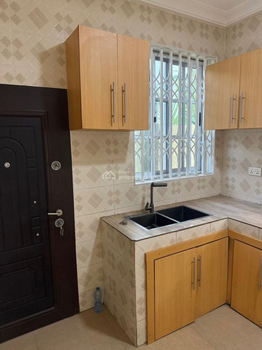 2 Bedrooms, Canada, Pokuase (pokoasi), Ga West Municipal, Accra, Apartment for Rent
