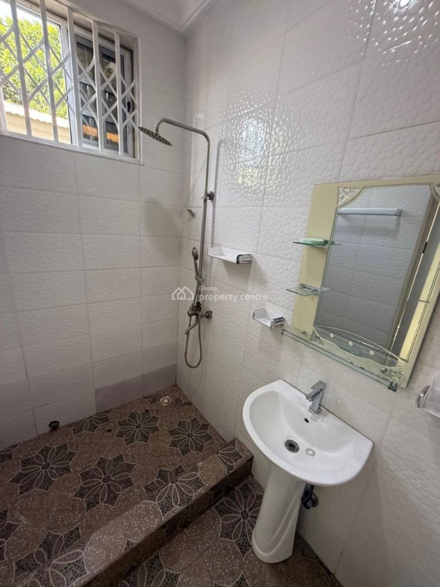 2 Bedrooms, Canada, Pokuase (pokoasi), Ga West Municipal, Accra, Apartment for Rent