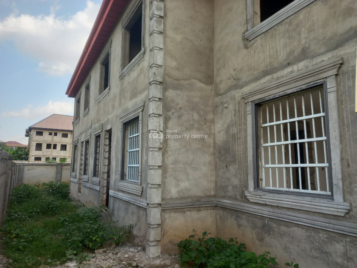 8 Bedrooms ( Apartment/ Flats), Atonsu ( S Line), Kumasi Metropolitan, Ashanti, House for Sale