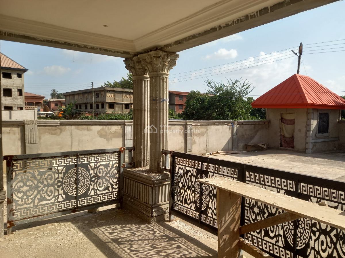 8 Bedrooms ( Apartment/ Flats), Atonsu ( S Line), Kumasi Metropolitan, Ashanti, House for Sale