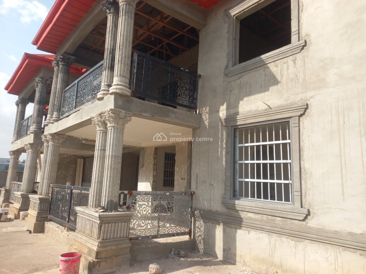 8 Bedrooms ( Apartment/ Flats), Atonsu ( S Line), Kumasi Metropolitan, Ashanti, House for Sale