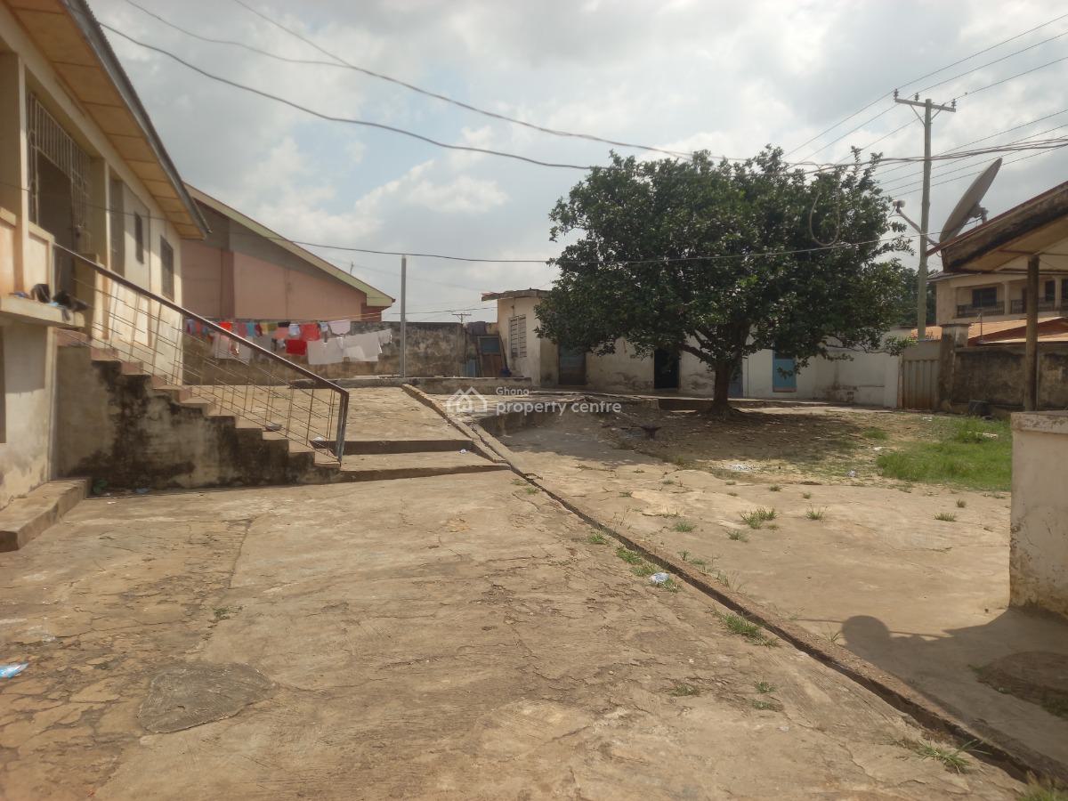 7 Bedrooms, Bohyen, Near Bantama, Abrepo Junction., Kumasi Metropolitan, Ashanti, House for Sale