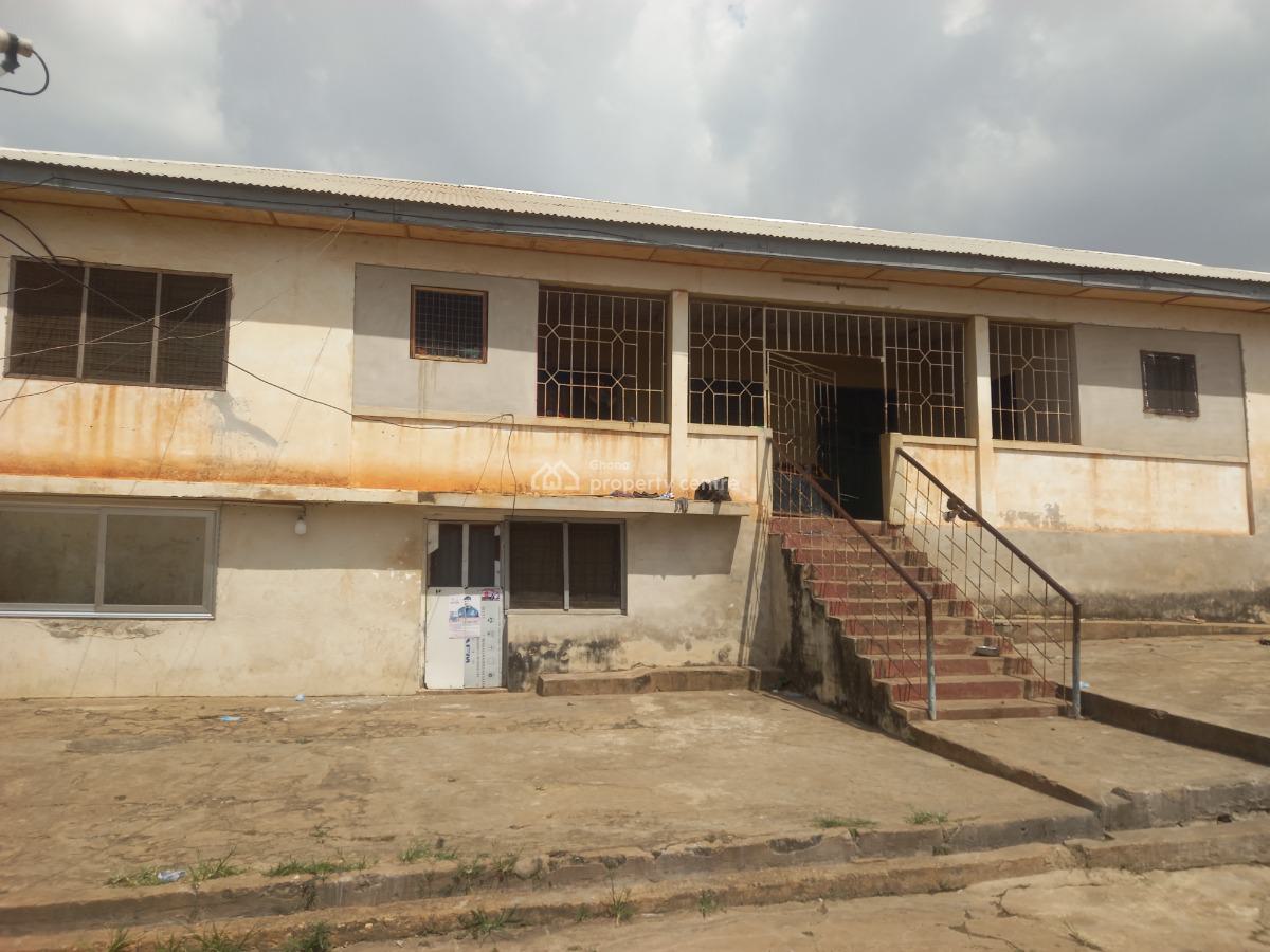 7 Bedrooms, Bohyen, Near Bantama, Abrepo Junction., Kumasi Metropolitan, Ashanti, House for Sale