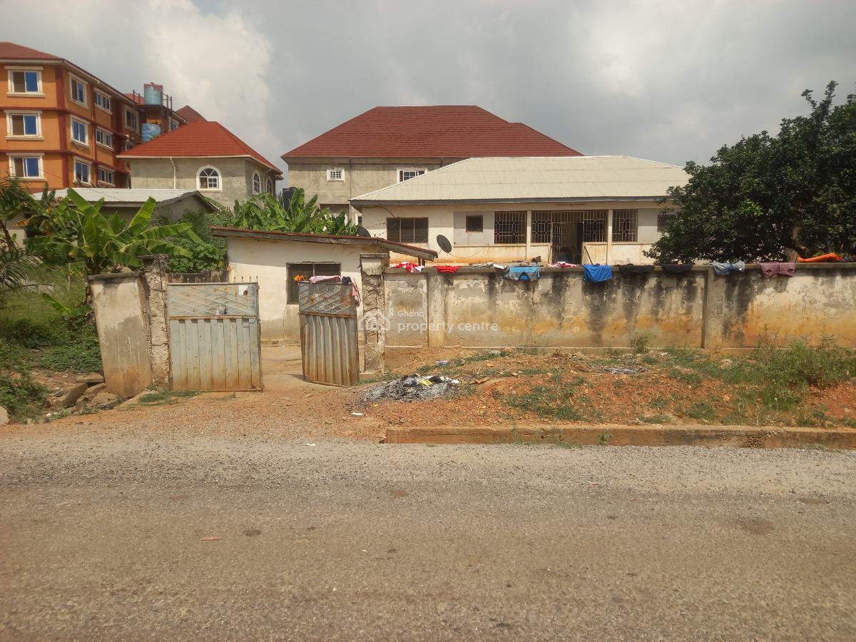 7 Bedrooms, Bohyen, Near Bantama, Abrepo Junction., Kumasi Metropolitan, Ashanti, House for Sale