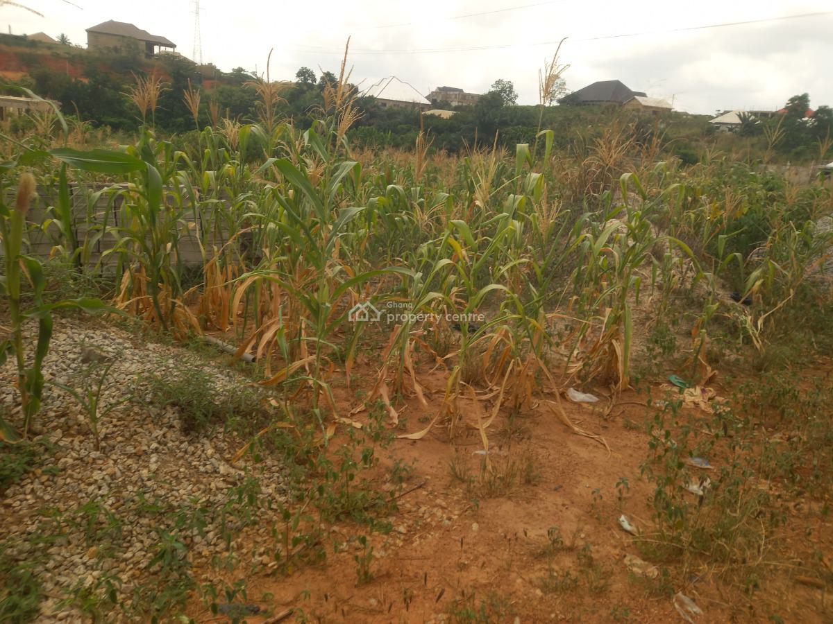 Plot    ( 3rd Plot From The Main Road), Kwanwoma, on Ahodwo Sokoban Road., Kumasi Metropolitan, Ashanti, Residential Land for Sale